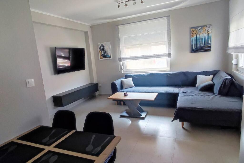 A & F Apartments - Ari'S House Kalyves Polygyrou ภายนอก รูปภาพ
